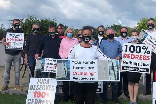 Sinn Féin leader Mary Lou with Mica affected families in Carndonagh on Thursday along with Donegal Sinn Féin TDs Padraig MacLochlainn and Pearse Doherty and Inishowen SF Councillor Albert Doherty.