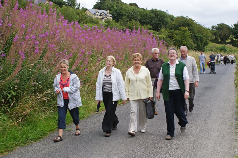 Summer walk to Black Hut from Creggan 2009.