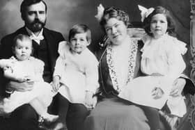 Hemingway family portrait: Ursula, Clarence, Ernest, Grace, and Marcelline Hemingway, October 1903