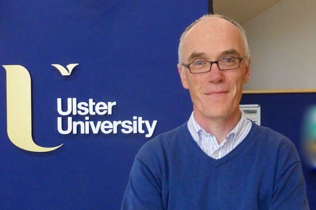 Dr Eoin Magennis