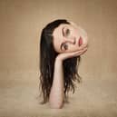 Áine (Aisling Bea)