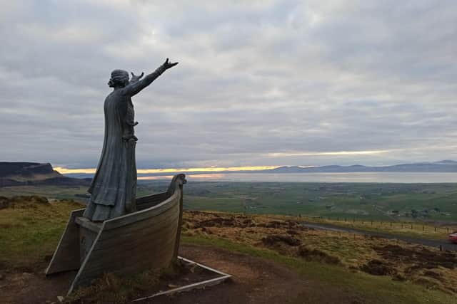 Manannán MacLir statue overlooking the River Foyle along the Causeway Coastal Route. In the distance across Lough Foyle is part of the Inishowen stretch of the Wild Atlantic Way. (Photo: Brendan McDaid)