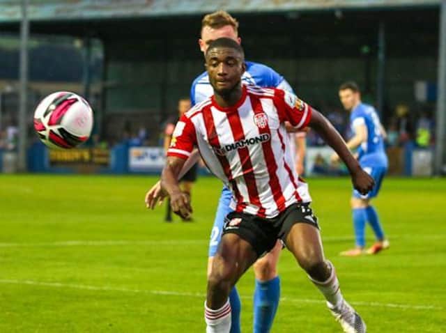 Derry City striker Junior shields the ball from Finn Harps' Jordan Mustoe. Picture by Kevin Moore/MCI