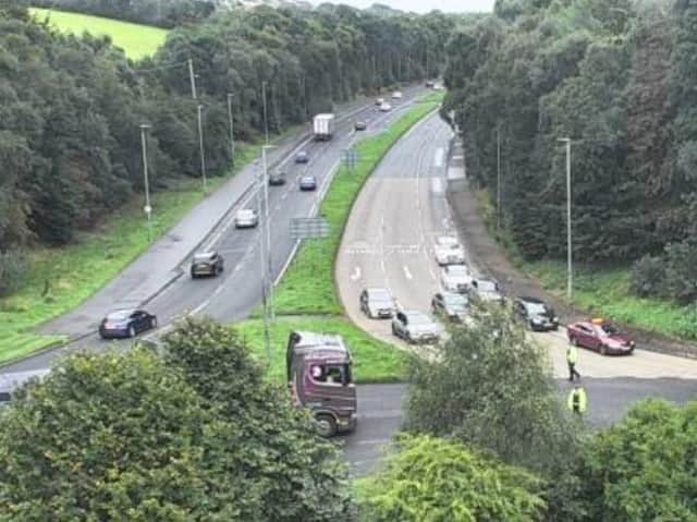The scene at Caw roundabout at 10.23am this morning.