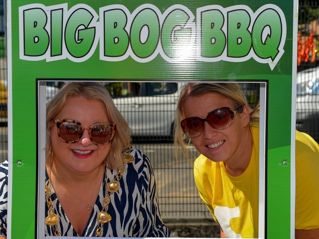 Mayor Sandra Duffy and Tina Burke at the Gasyard Féile’s Big Bog BBQ on Saturday afternoon last.  Photo: George Sweeney.  DER2232GS – 072