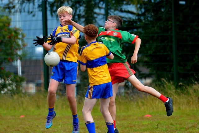 Limavady and Owen Roes U13s in action during last Sunday morning’s John McChrystal Cup competition held at Corrody Road. Photo: George Sweeney.  DER2233GS – 015