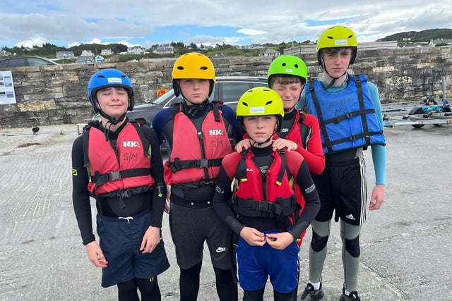 On the pier at Portnablagh