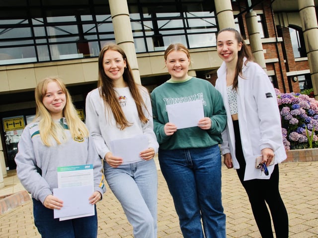 A-Level students from Thornhill College.