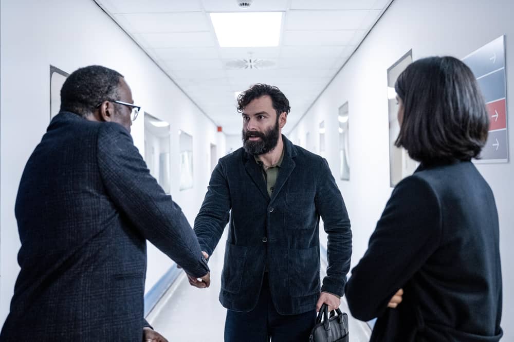 Doctor Joe O'Loughlin meets DI Vince Ruiz and DS Riya Devi