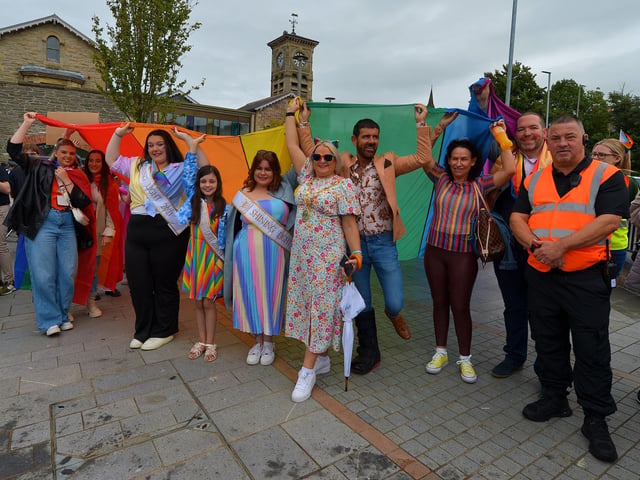 Mayor Sandra Duffy and Mickey Doherty with participants at the Foyle Pride Parade in Derry on Saturday afternoon. Photograph: George Sweeney / Derry Journal. DER2234GS – 024