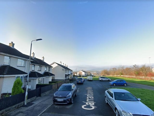 Carranbane Walk (Siúlan an Charnáin Bháin). This name appears to be a mis-spelling of Carnanbane, a townland south of Claudy (Bryson). This townland is divided between the parishes of Banagher and Learmount and has a court tomb (cairn) which seems to give rise to the name.