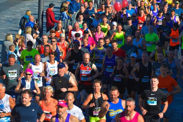 There was a large turnout of runners for 39th Waterside Half Marathon on Sunday morning last. Photo: George Sweeney. DER2236GS – 007