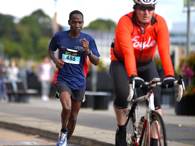 Winner Gideon Kimosop led the39th Waterside Half Marathon from start to finish on Sunday morning last. Photo: George Sweeney. DER2236GS – 018