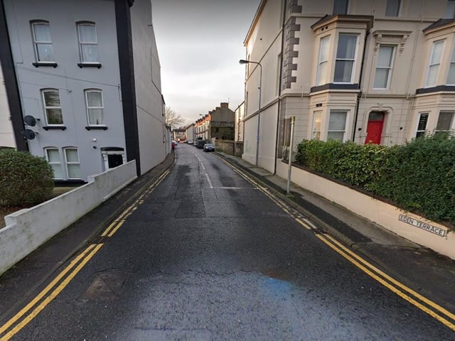 Eden Terrace (Ardan an Éadáin). Named from Edenballymore townland. Edenballymore (Éadan Baile Mór), meaning ‘hill face of the great/big townland'.
This townland appears to begin with the common term éadan ‘hill-face’, which is qualified by the compound Baile Mór 'big/great townland'. Also known colloquially as 'the gander's neck' due to the chicane onto Argyle Terrace at the top.