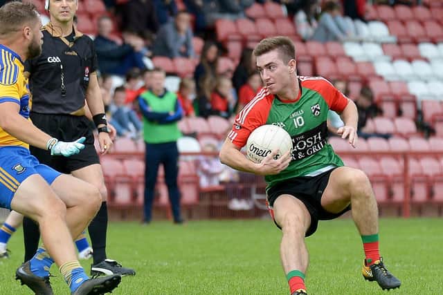 Caelan O'Connell was in superb form as Doire Trasna cruised into the quarter-finals of the Premier Electrics Derry Junior Football Championship.
