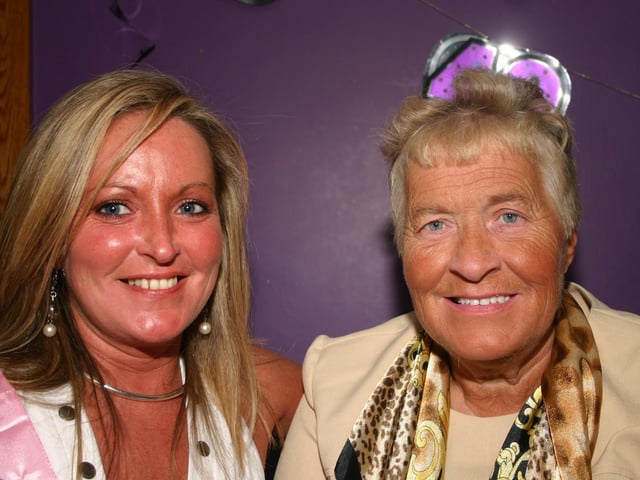 Birthday Girl Ann Marie pictured with mum Margaret at Pitchers 9311dd : Derry Parties & Celebrations October 2005: Smith.
