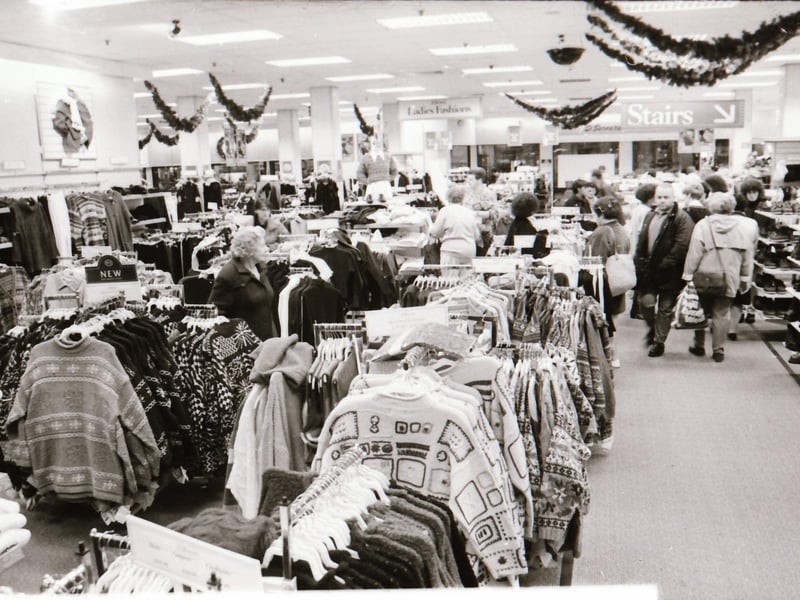 Shoppers and some of the stores at the Richmond Centre back in 1994.