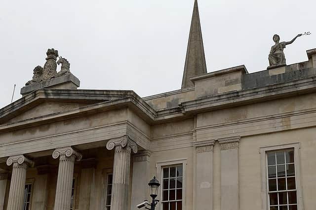 Derry Court House. DER2126GS - 056