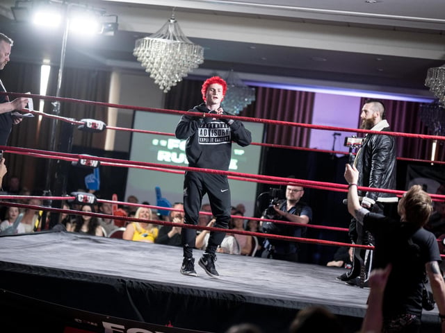 Action from Saturday's Foyle Rumble at the City Hotel. Photographs by Stephen Latimer.