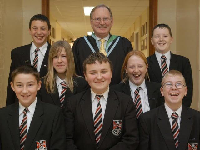 Derry and Donegal secondary school pupils in October 2003