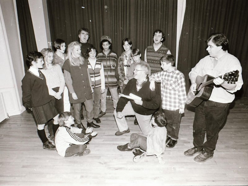 The cast of Ebeneezer at Foyle Arts.