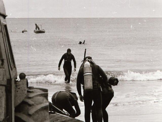 November 1975: Derry Sub Aqua Club members recover a cannon from La Trinidad Valencera four years on from discovering the 1588 Spanish Armada wreck off Kinnego Bay in Inishowen, Donegal.