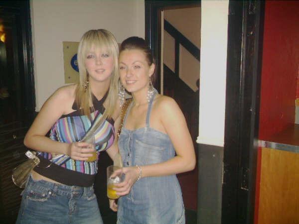 Out Last Night at Café Roc / Earth in Derry in November 2005.