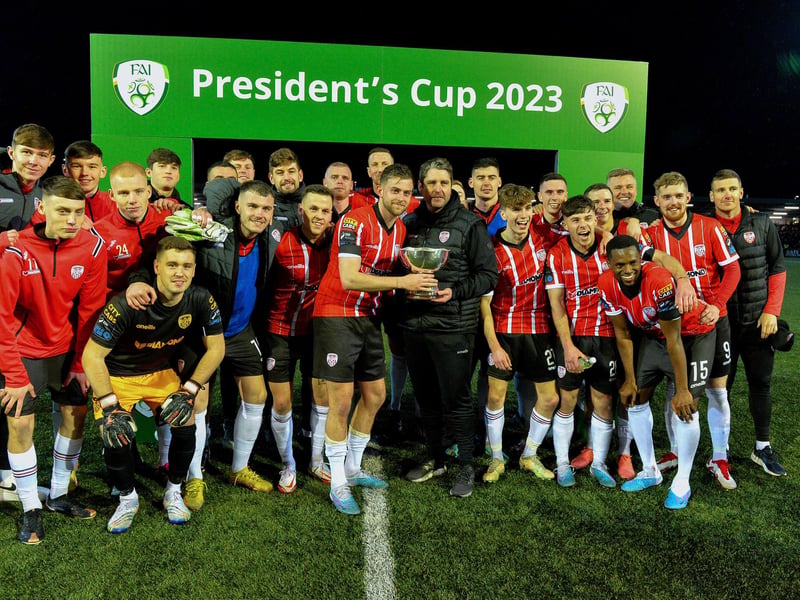 February 2023: Derry City players with the President’s Cup after their victory over Shamrock Rovers at the Brandywell Photo: George Sweeney.