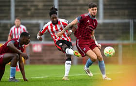 Kevin dos Santos of Derry City shoots to score his side's first goal during the SSE Airtricity Men's Premier Division match between Derry City and Galway United at Find Insurance Celtic Park in Derry. Photo by Shauna Clinton/Sportsfile
