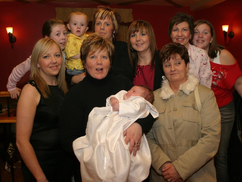 Pictures of Derry parties and celebrations in December 2003