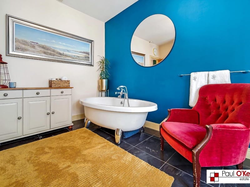 Stunning six bed, five bath property for sale in Victoria Gate