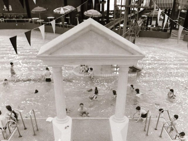 The swimming pool at Lisnagelvin.
