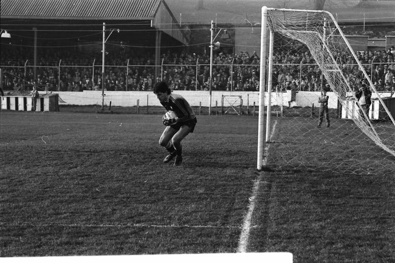 Stuart Roberts gathers.
