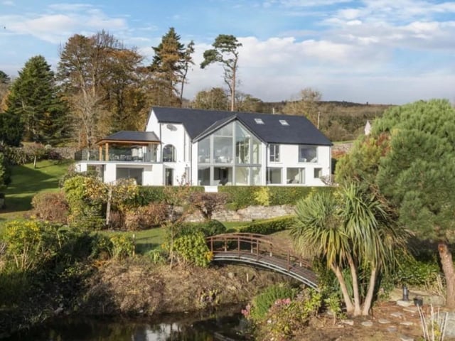 Rathmullan Gortflugh Apple Tree House