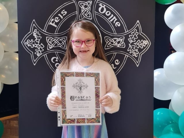Emma Douglas a pupil from Rèalta Academy of speech and drama received a certificate for highly recommended for her studied prose P4. (photo submitted)