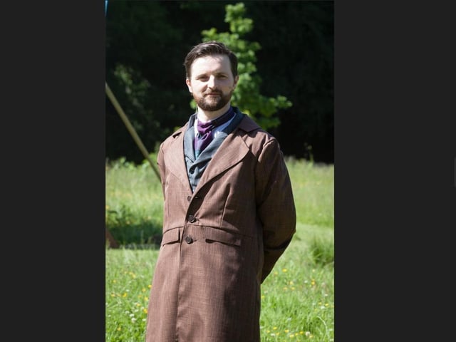 Glenn McGivern as George.