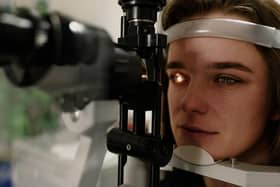 Optical Express highlights the importance of regular eye tests during Dementia Awareness Week