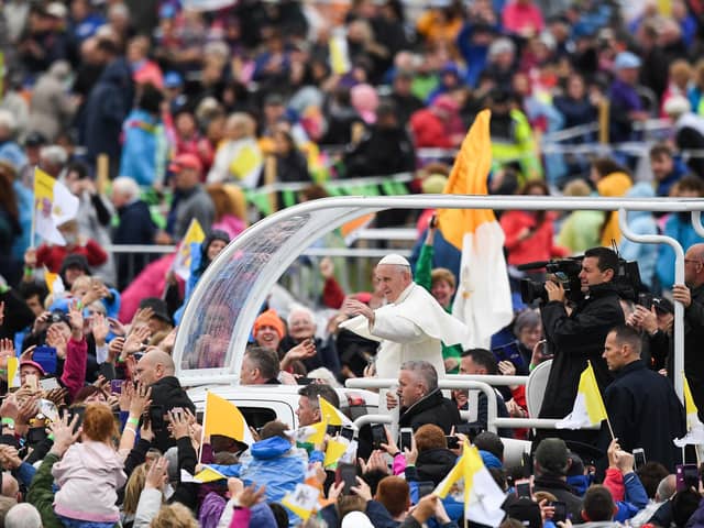 Pope Francis arrives for the closing Mass at the World meeting of families 2018 at the Phoenix Park in Dublin, Ireland. (Photo by Jeff J Mitchell/Getty Images)