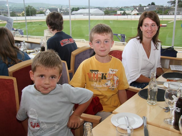Parties and celebrations in August 2005.