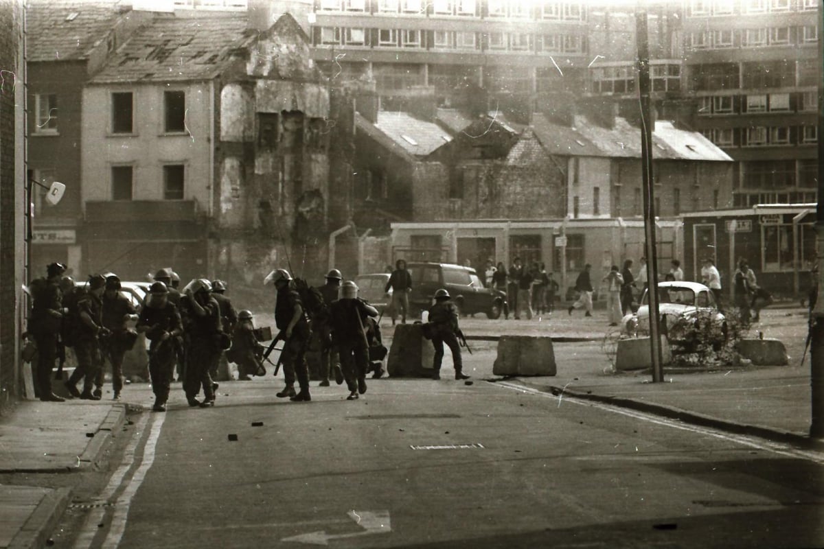 115 great photos from Derry & Donegal back in August 1975