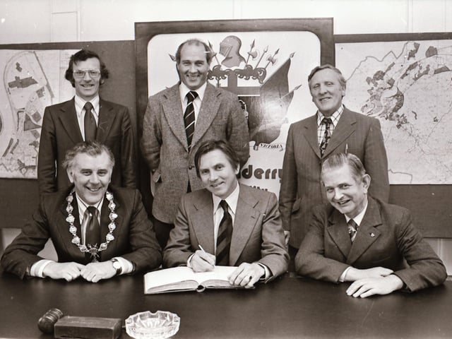 Minister Carter at Council offices.