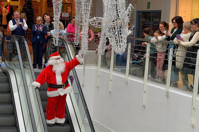 Santa arrives at Foyleside Shopping Centre on Saturday morning. Photo: George Sweeney.  DER2244GS – 82