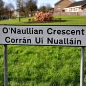 Bilingual street sign at O' Nuallian Crescent. DER2104GS – 048