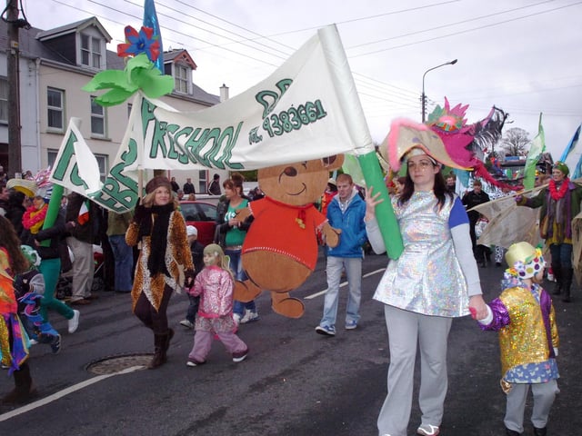 Foyle Pebbles Preschool put on a colourful display in Moville. (1903PG42)