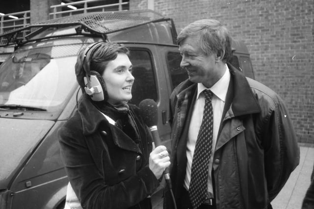 Alex Ferguson chats with Marie-Louise Kerr.