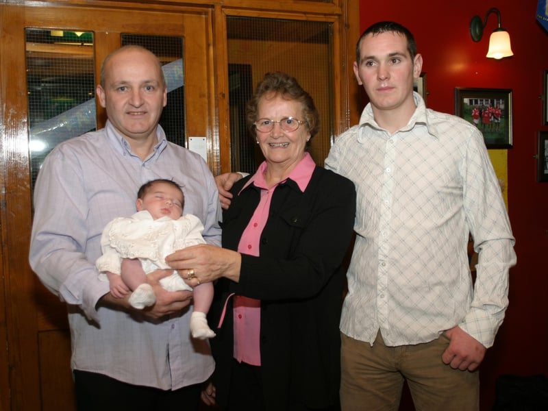 Derry parties in October 2003