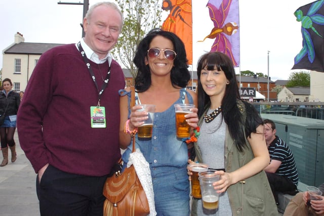 Deputy First Minister Martin McGuinness visiting One Big Weekend at Ebrington Square, pictured with Bronagh McDonagh, centre, and Lauren McEleney. (2805PG06)