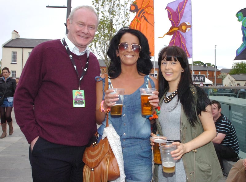 Deputy First Minister Martin McGuinness visiting One Big Weekend at Ebrington Square, pictured with Bronagh McDonagh, centre, and Lauren McEleney. (2805PG06)
