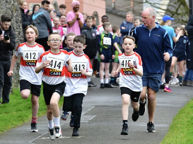 Nailor's Row came alive as children from four local primary schools took part in the second annual Anthony Hegarty 1km Dash.