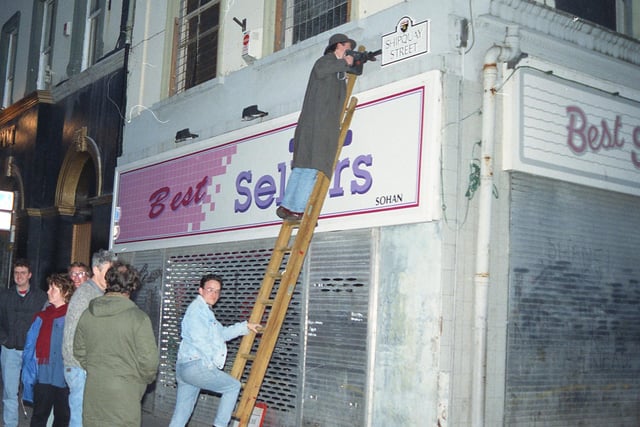 The first city centre street signs in Irish are erected at Shipquay Street in 1992.